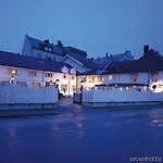 Kong Carl - Unike Hotel Sandefjord