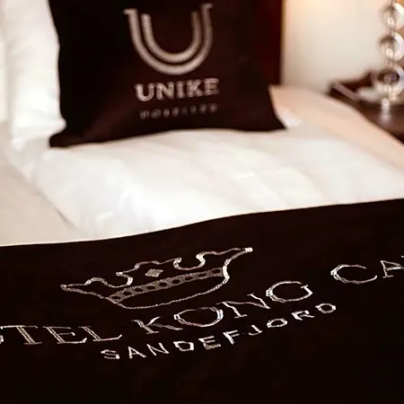 호텔 Kong Carl - Unike 4*