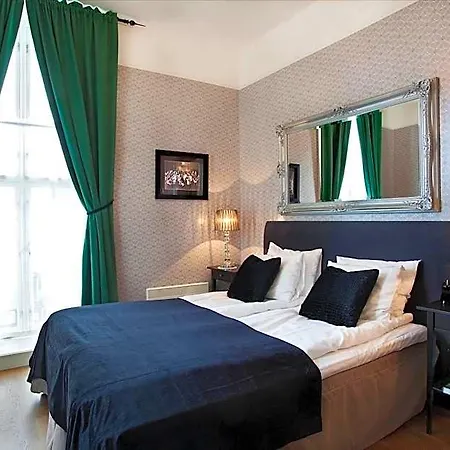 Kong Carl - Unike Hotel Sandefjord