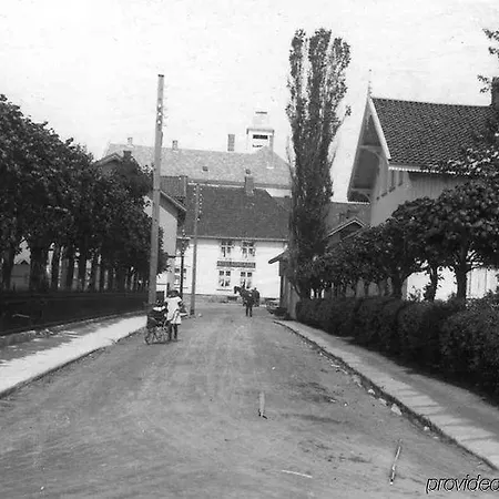 Kong Carl - Unike Hotel 4*