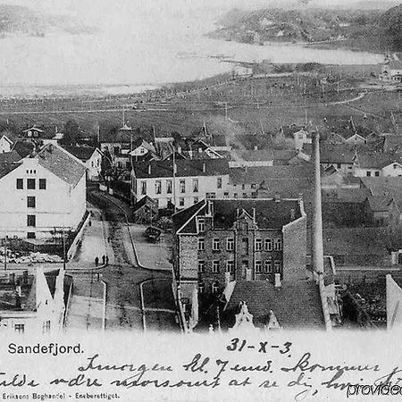 Kong Carl - Unike 4*