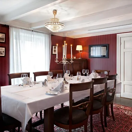 Kong Carl - Unike Hotel Sandefjord