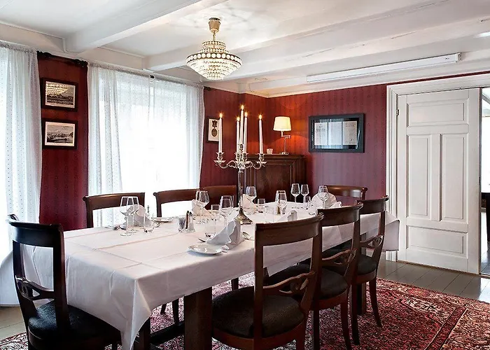 Kong Carl - Unike 4* Sandefjord