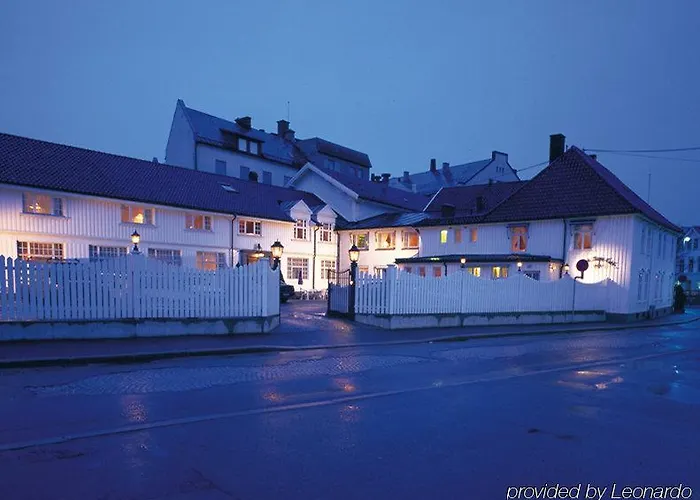 Kong Carl - Unike Hotel Sandefjord