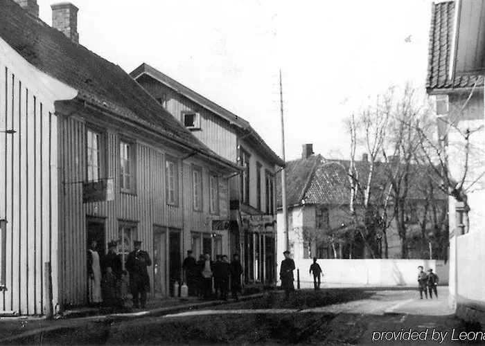 Kong Carl - Unike Hotel Sandefjord