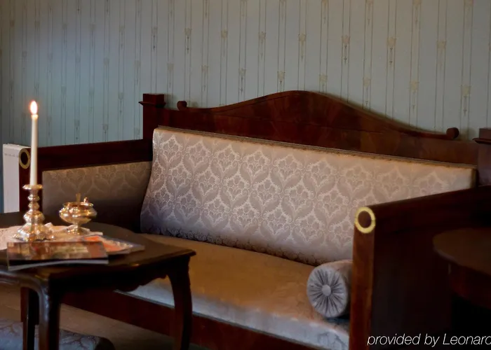 Kong Carl - Unike Hotell